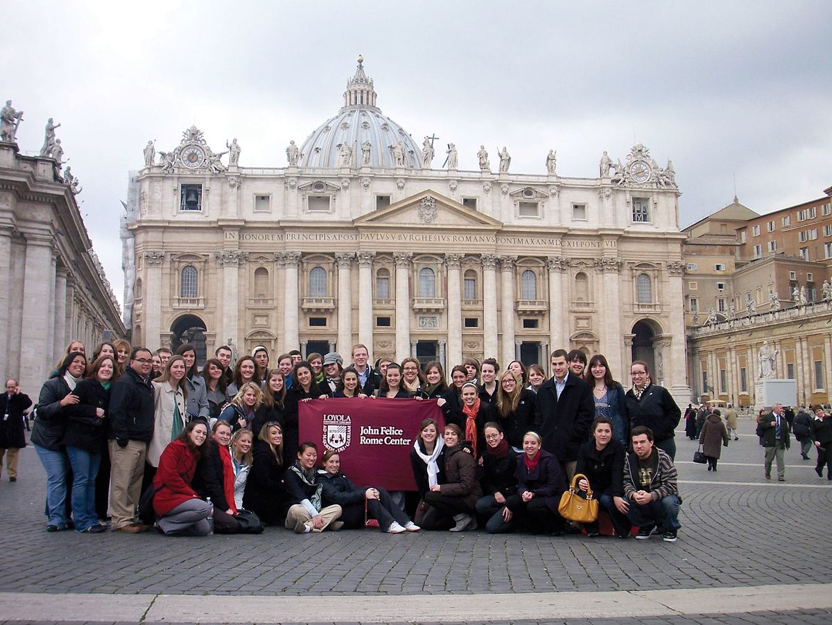 Students_in_rome Students_in_rome